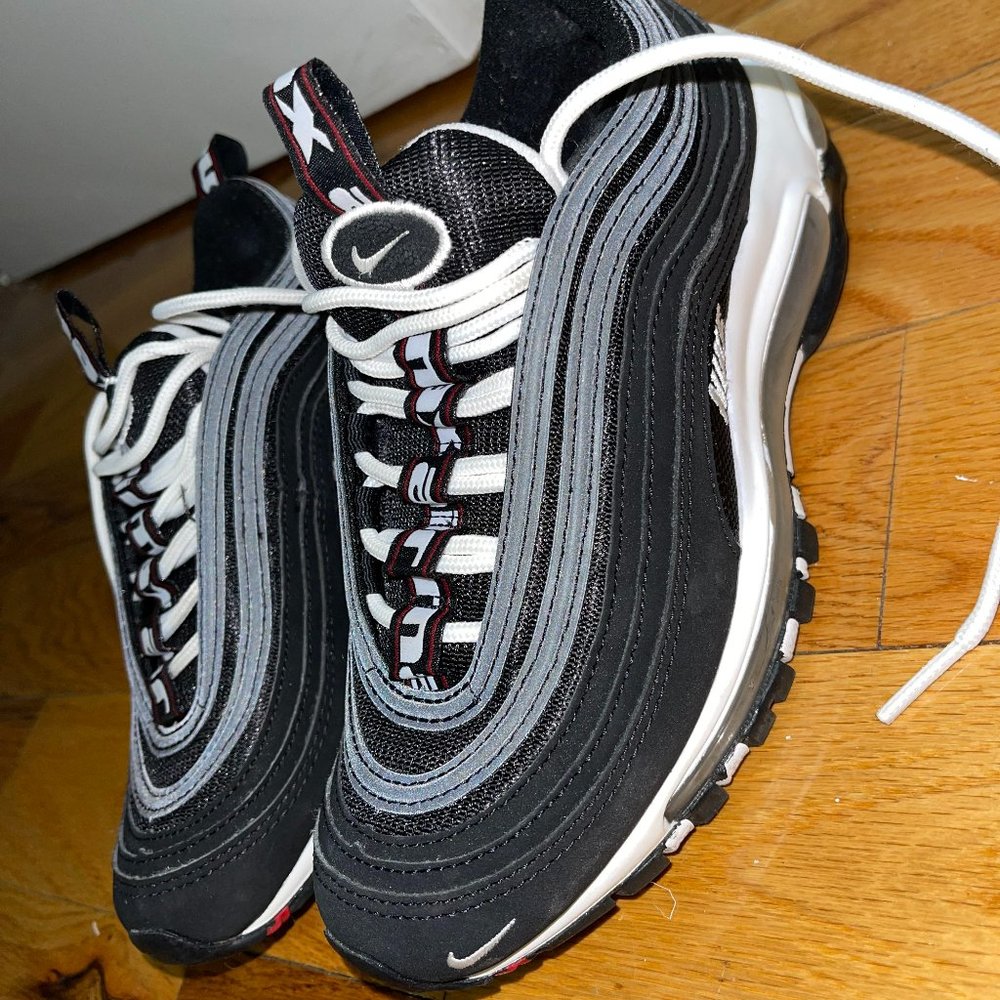 Kid’s Nike air max